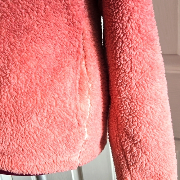 Simply Southern Medium Sherpa Pink Ombre Pullover - Picture 5 of 9